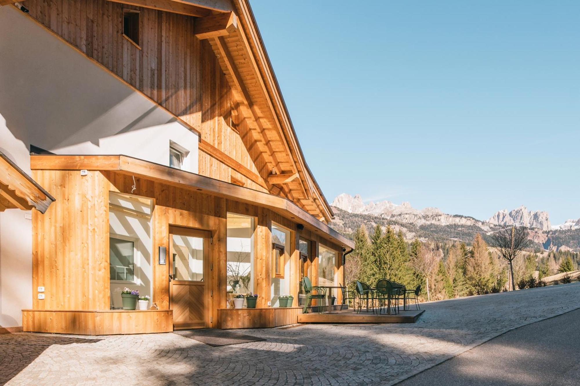La Lum De Roisc Hotel Soraga Eksteriør billede